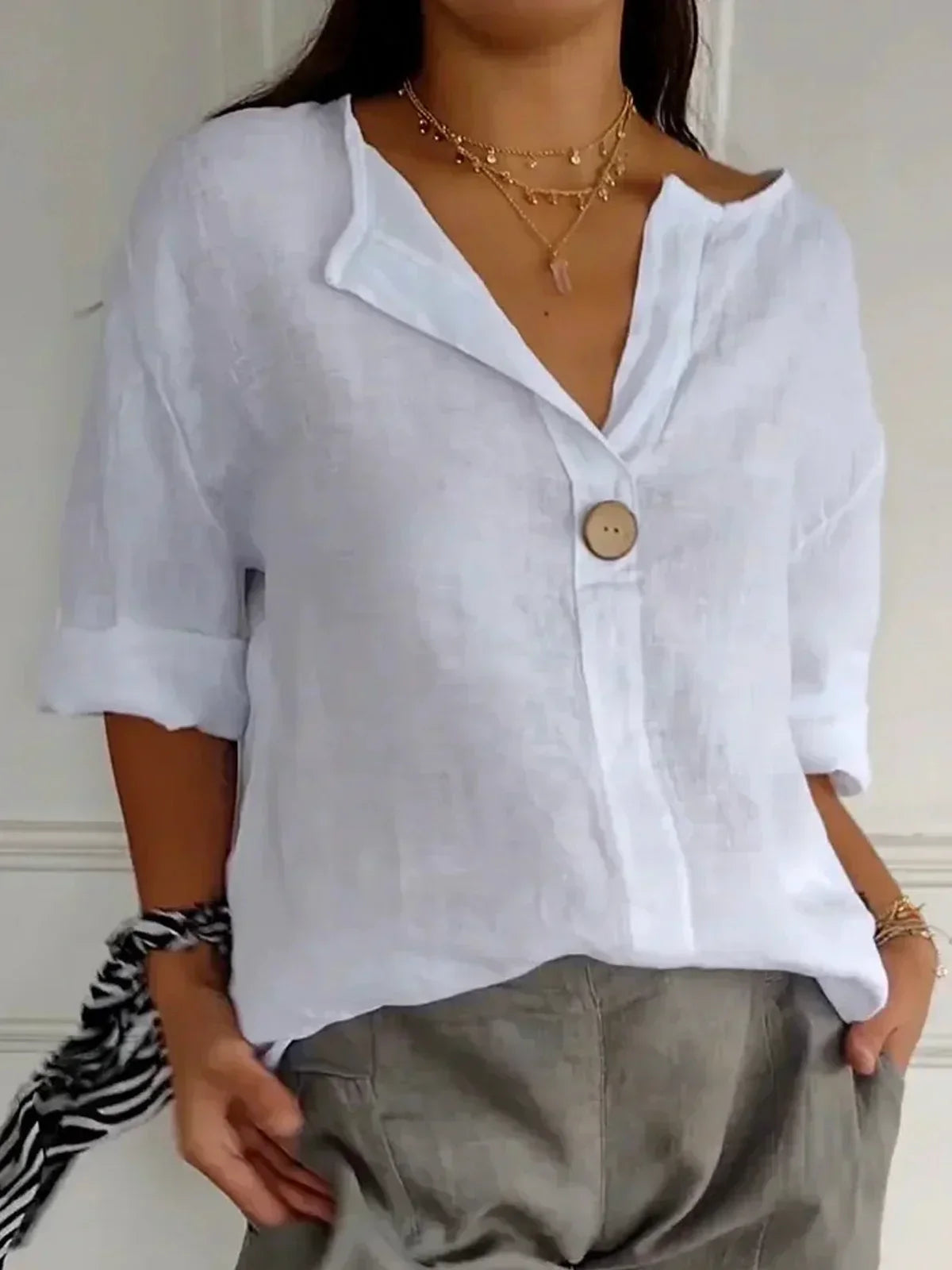 ISALIE – Losvallende blouse met chique uitstraling en moeiteloze flair
