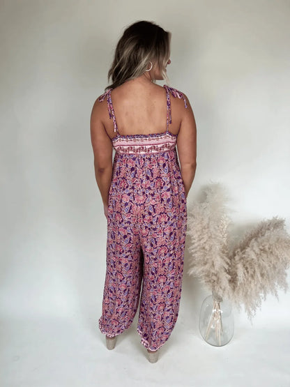 Boho dames jumpsuit met bloemenprint en elegante V-hals – MAELIA BLOOM