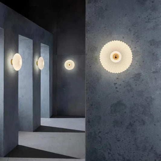 WAVEGLOW - Glas wandlamp met golvende lichtpatronen