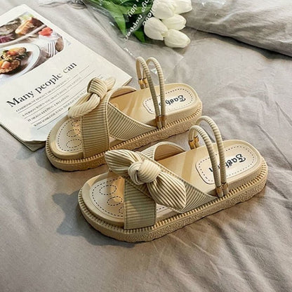 Elegante dames sandalen met strikdetail en zachte bandjes – LÉA CHARM
