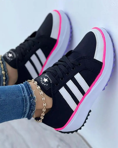 Dames - Comfortabele Plateausneakers - Lichtgewicht Ontwerp - Stijlvolle Sneakers - CLIODHNA