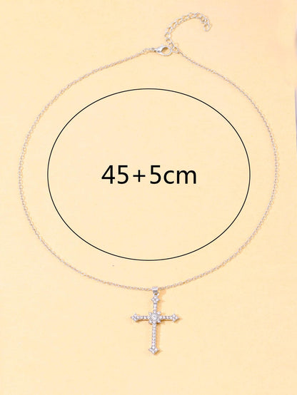 Elegante Halsketting Met Kruisvormige Hanger En Kristalaccenten Voor Dames – GLIMMER CROSS