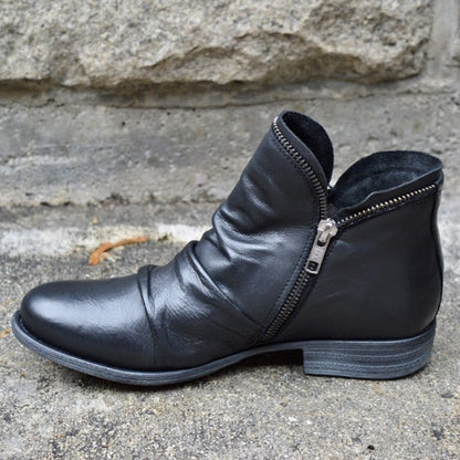 RAELYN – Leren dameslaarzen met elegante vorm en praktische rits